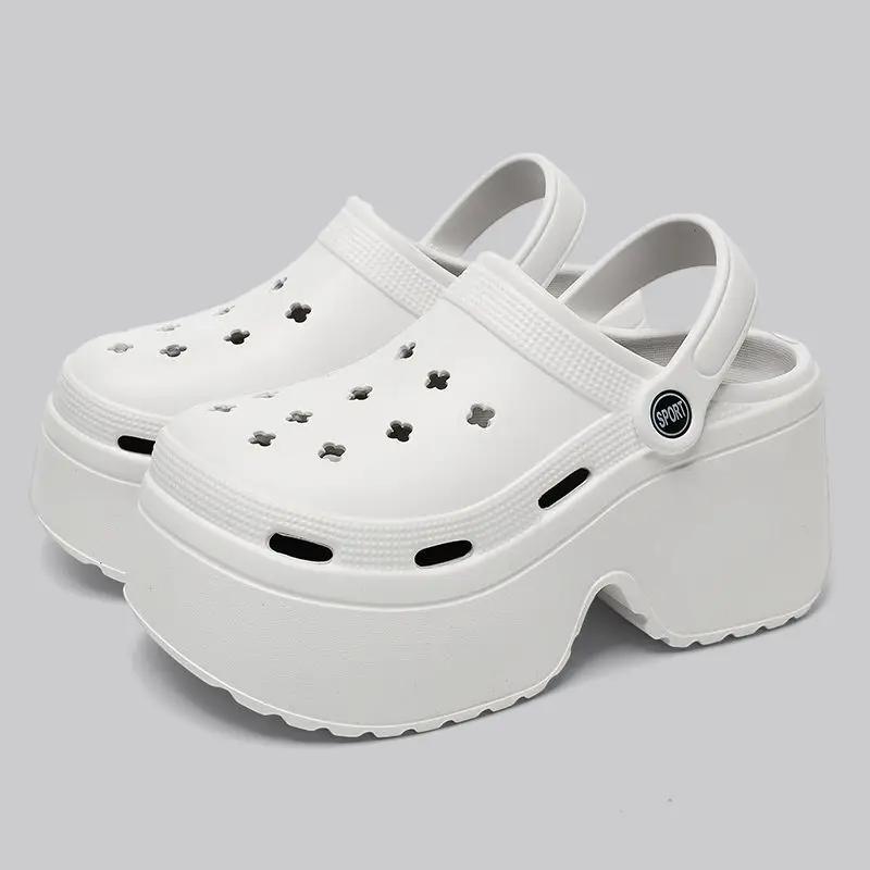 Fashion Women Slippers Platform Metal Decoration Sandals Wedges Shoes Outdoor Clogs Thick Sole Slipper Ladies Flip Flops Garden Shoes