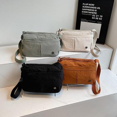 Dámská sportovní minimalistická crossbody taška 2025: Lehká, Velkokapacitní, Všestranná taška přes rameno pro dojíždění nebo běžné nošení