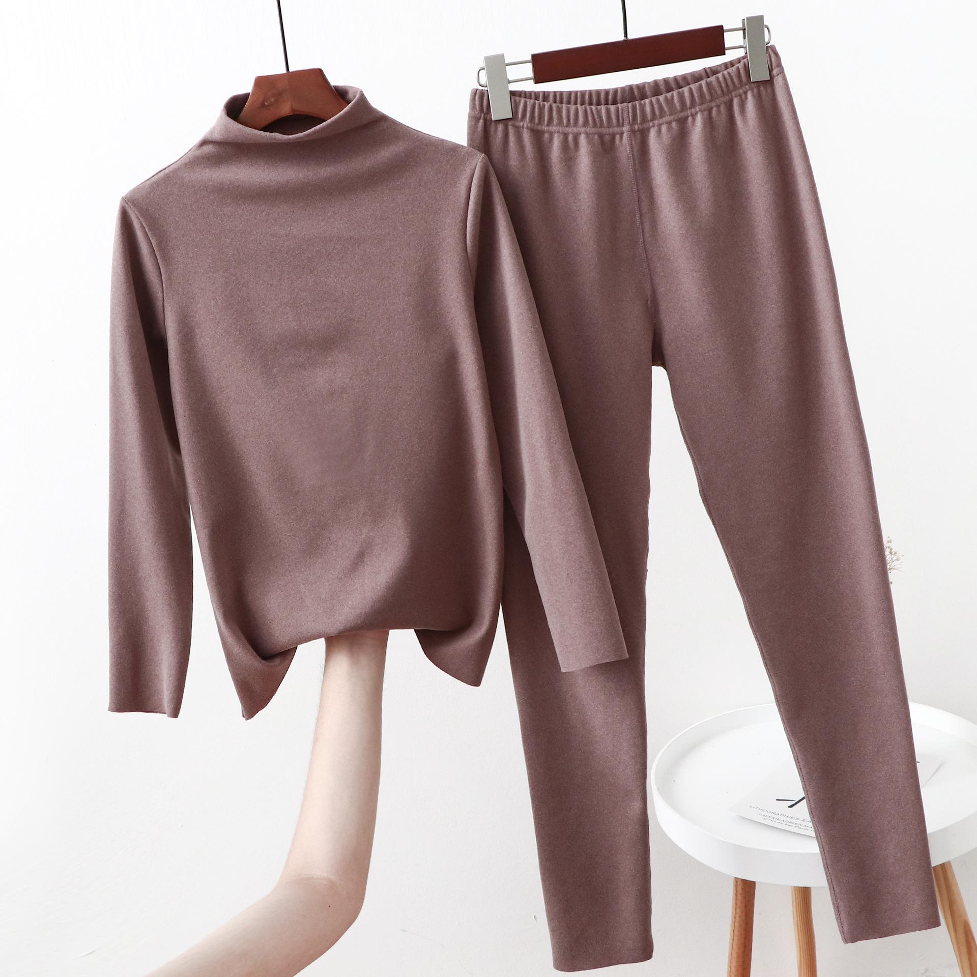 

Комплект из водолазки и брюк из плотного немецкого бархата больших размеров для женщин на осень и зиму 6XL (110-130 kg)