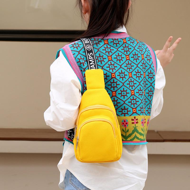 2025 fashion casual breast bag men and women outdoor travel shoulder messenger bag gift bag