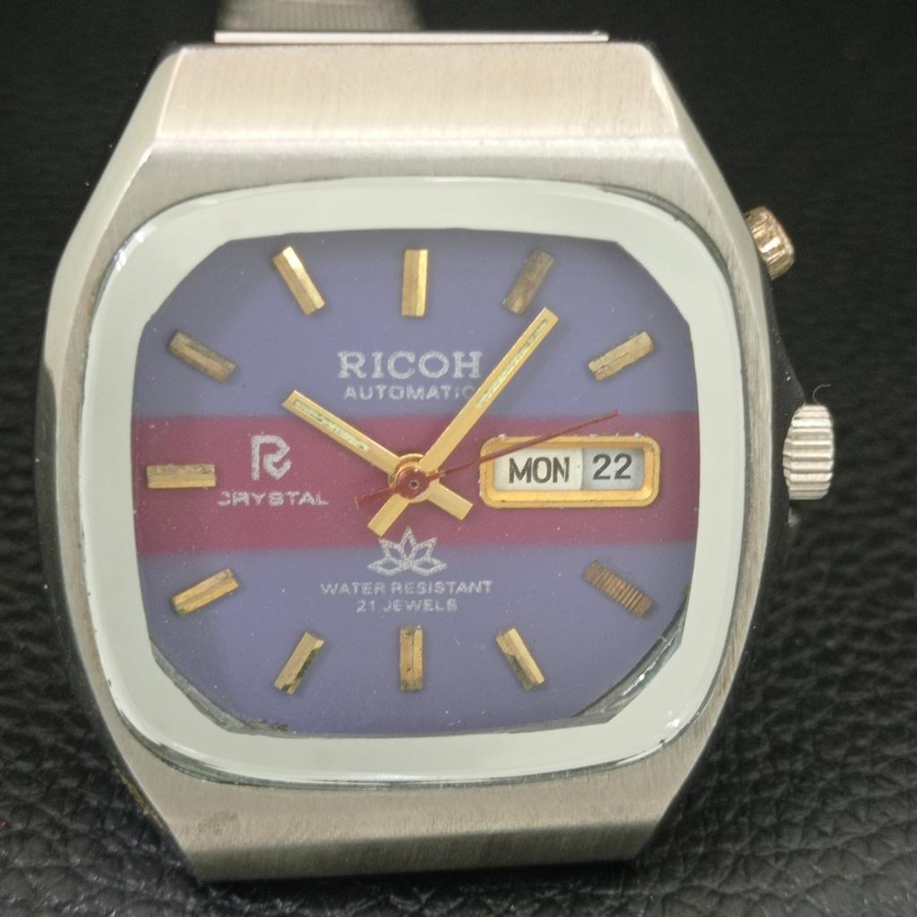 Ricoh R31 AUTOMATIC JAPAN MENS VINTAGE PURPLE COLOR DIAL WATCH A704715-1