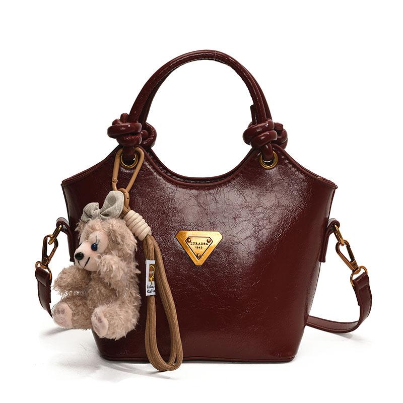 Popular New Products, Niche Fashionable Simple Temperament, Portable Bucket Bag, Korean Version of Casual Commuting Versatile Messenger Bag, Women