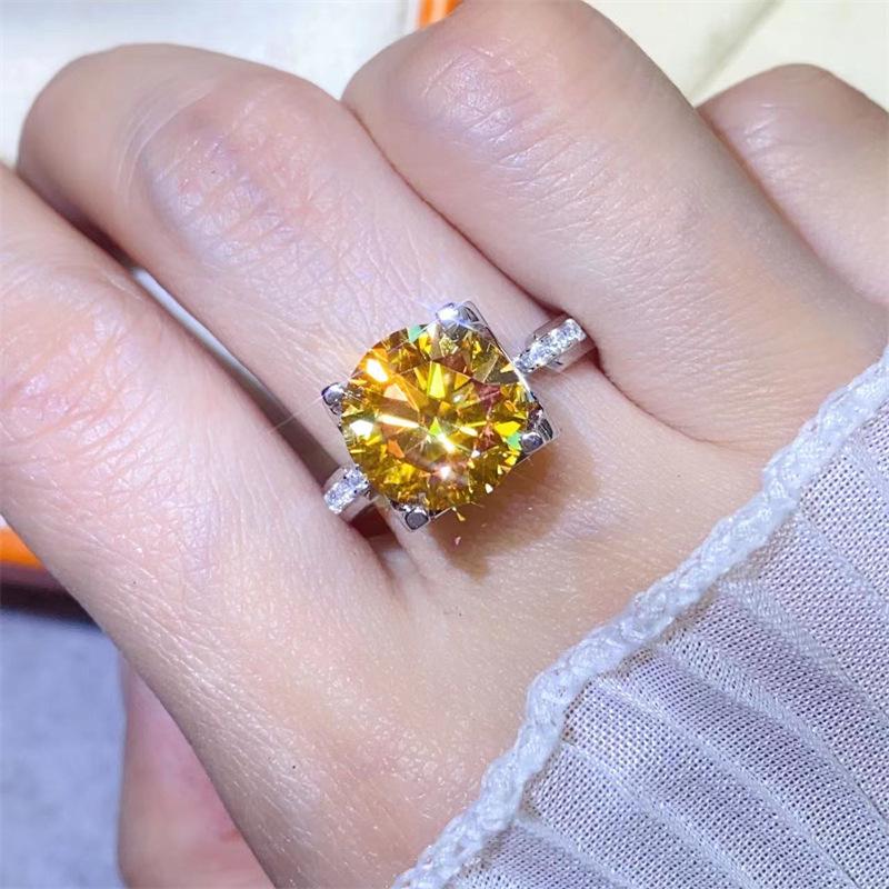5-Carat Yellow Moissanite Round Gold Diamond Ring, European & American Slim Waist Style, Platinum Finish