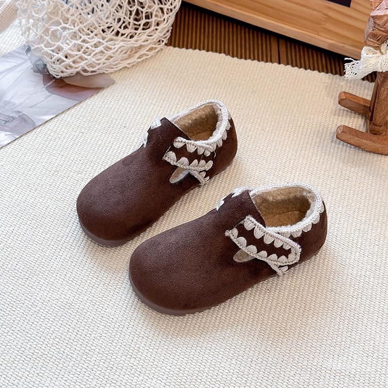 Korean Style Retro Birkenstock Soft Sole Leather Shoes for Girls - Winter 2025 Edition