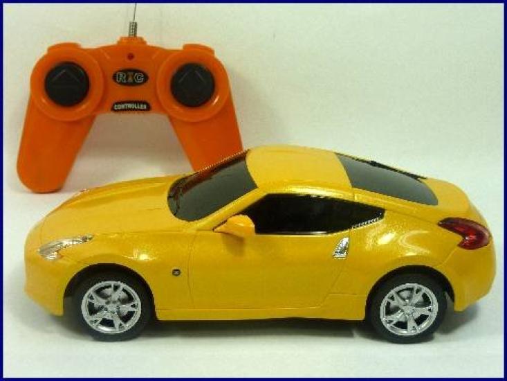 RASTAR Nissan Fairlady Z Z34 Officially Licensed RC Car Yellow (370Z) 124 /
