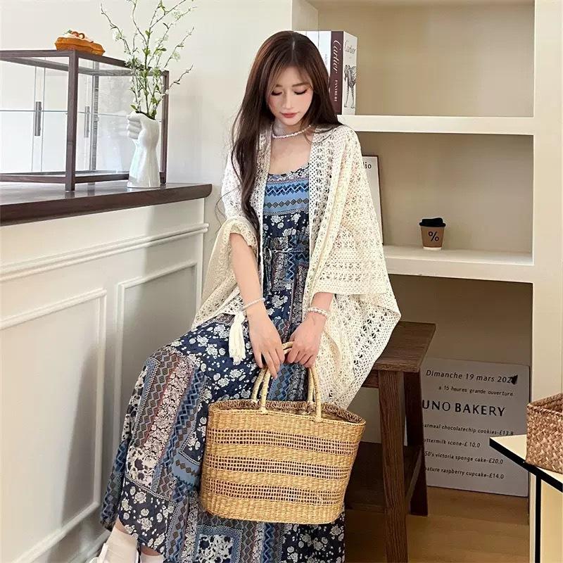 Summer Mesh Lace Women Cover-Up With Tassels Elegant Beach Open-Front Sun Protection Shawl