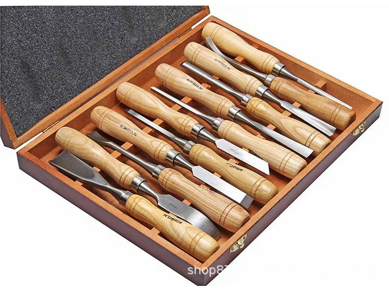 Jeu de 12 couteaux et ciseaux à bois Flying Deer