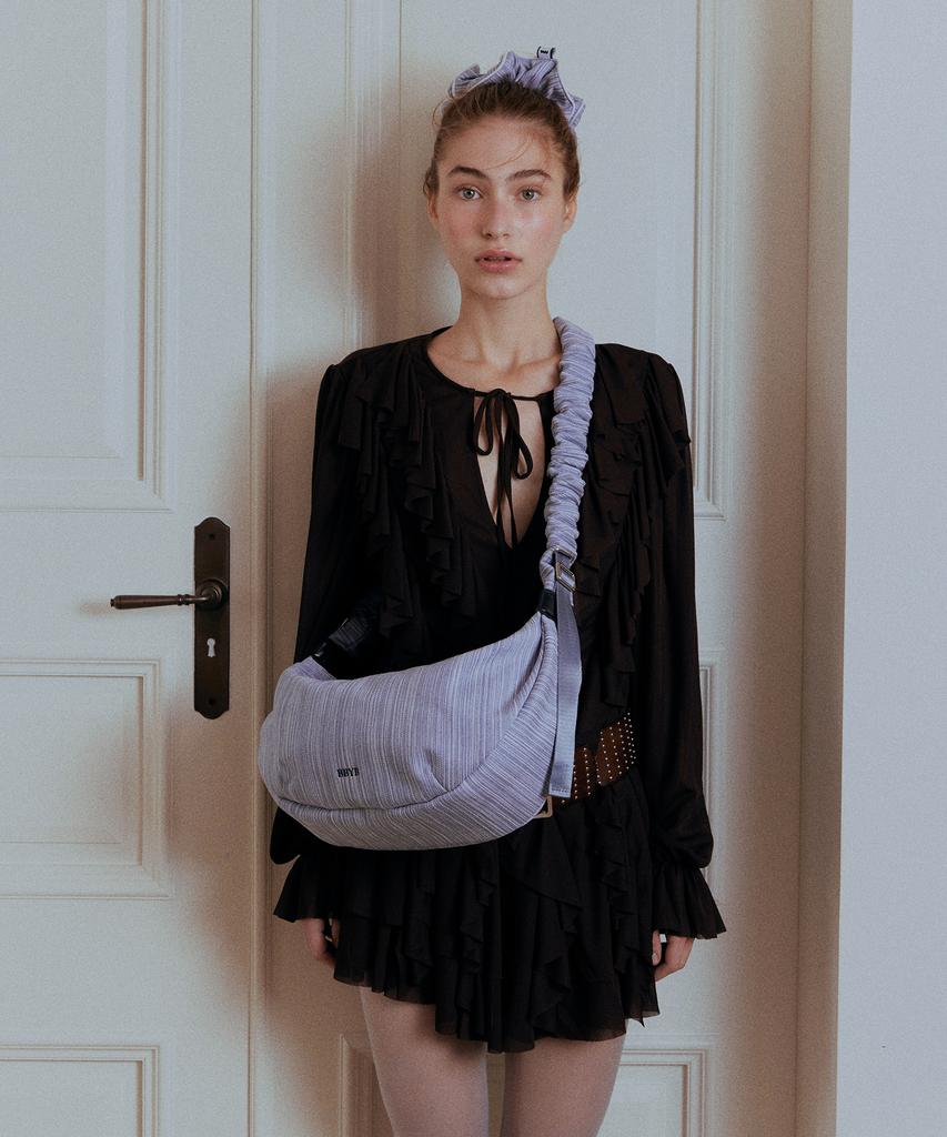 Bbyb Noi Ruffle Large Shoulder Bag (Blue)