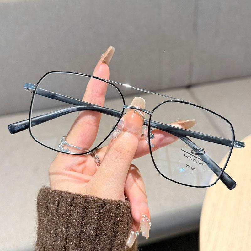 

Double Beam Thin Frames Eyeglasses For Female Without Makeup High-end Whitening And Anti-blue Lightweight Flat-glass Myopia Eyeglasses 9085