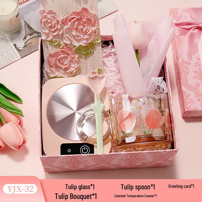 Women s Day Gift Set with Thermostatic Mug & Bouquet