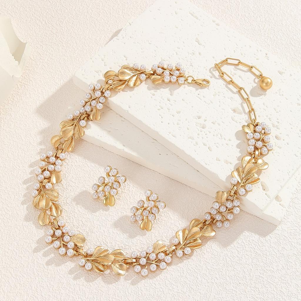 3 Pcs Rhinestone Imitation Pearl Earrings Necklace Set Two-Piece Vintage Choker Accessory Light Luxury Jewelry Sets Wedding