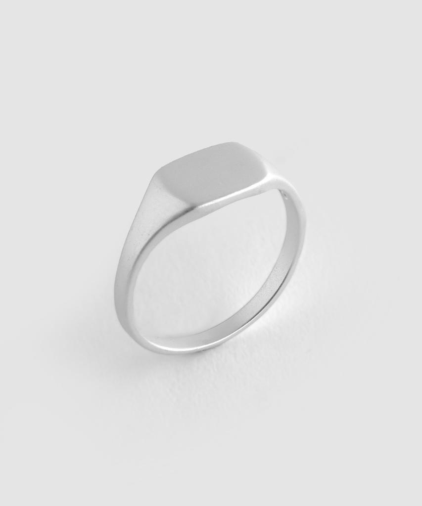 Quarqor #8103 Silver92.5 Ring