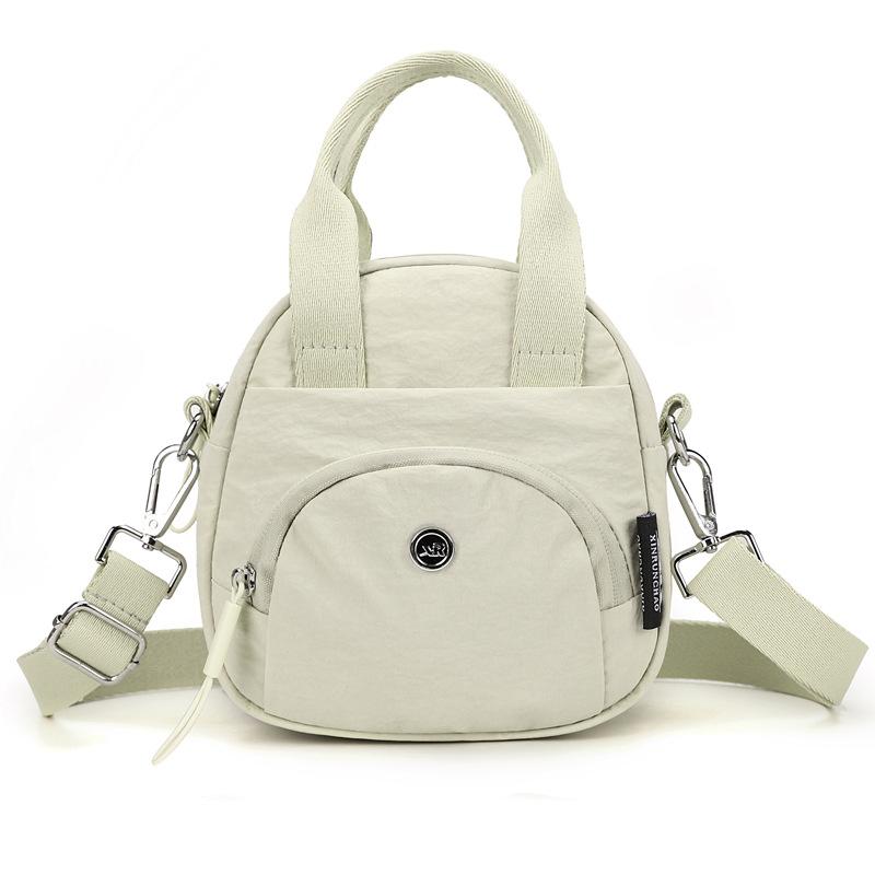 Niche casual texture small square bag 2025 autumn and winter new bag fashion trend women's shoulder messenger bag