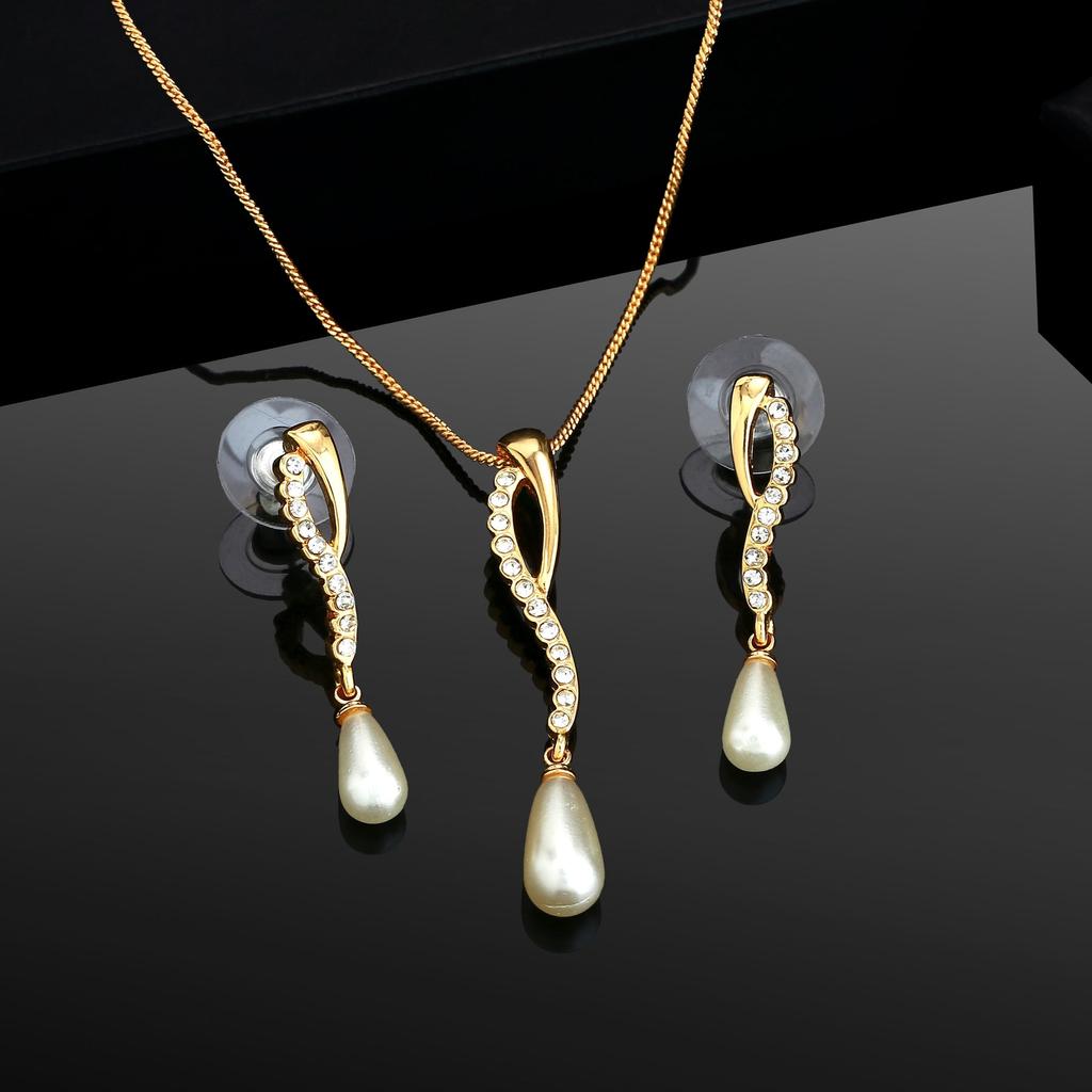 Estele Gold Plated Pearl Chain Necklace Set for Women