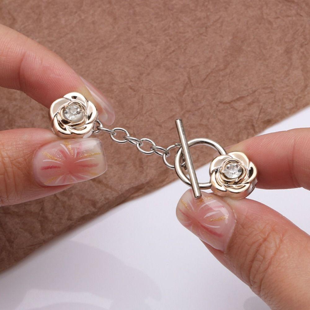 

Crown Close Neckline Decorative Brooch Rabbit Flower Anti-light Brooch Skirts Style J