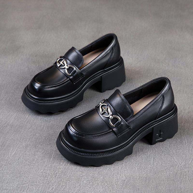 The first layer of cowhide loafers women's 2025 spring new leather retro one-pedal platform muffin single shoes women's shoes