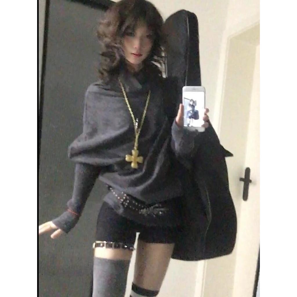 VAYLA 2000s Korean Fashion Slim Batwing Sleeve Autumn Sweaters Y2k Pure Color Subculture Casual Long Sleeve Pullovers Sweaters Chic