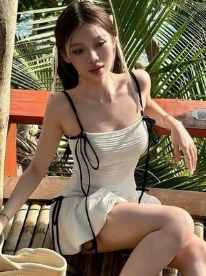 2025 Swimsuit One-Piece Bikini: Slimming & Flaw-Concealing Swimwear, Pure Desire Style for Girls