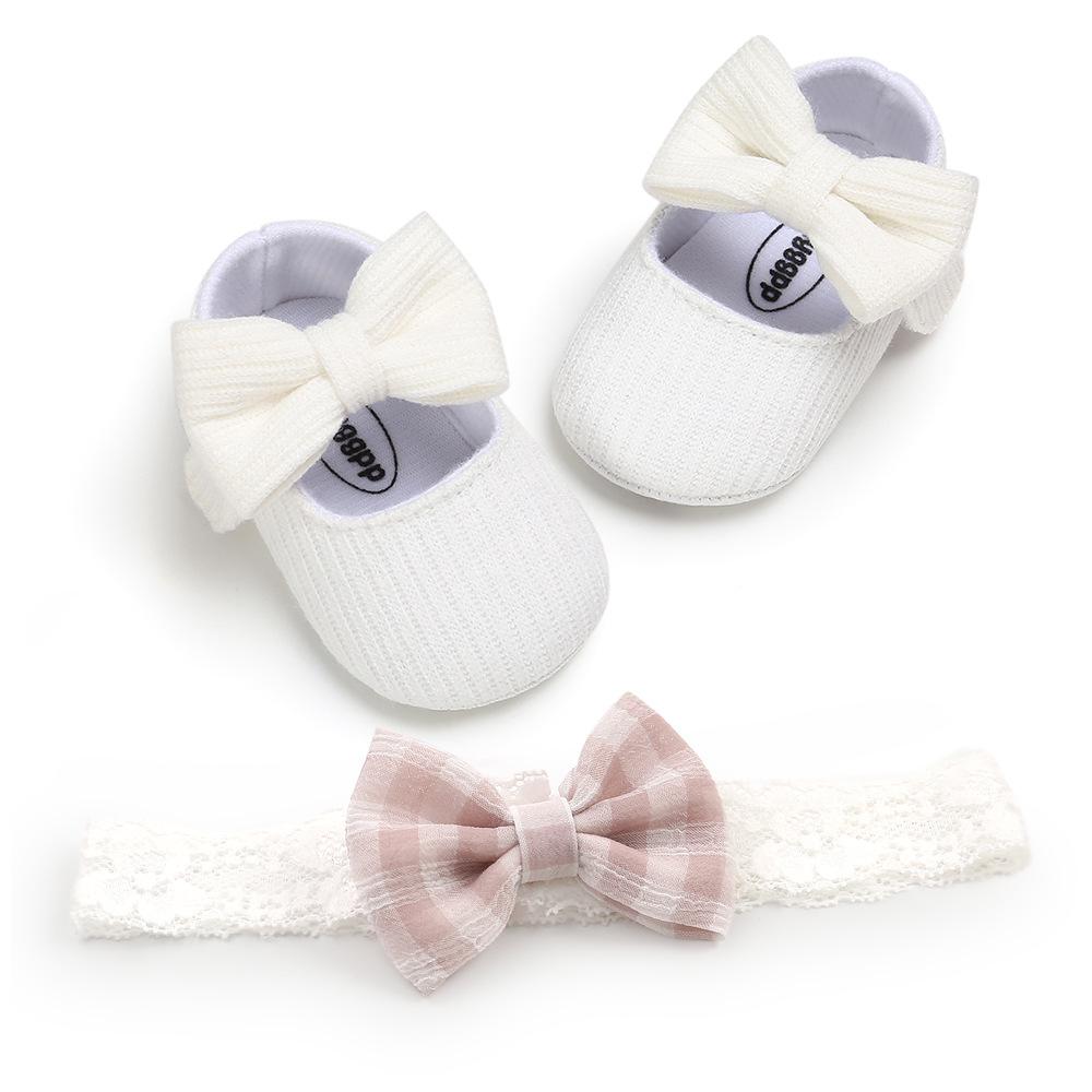 Soft Wool Princess Baby Girl Shoes with Small Flower, Ideal for 0-1 Year Olds