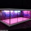 Maßstab 1/64 Auto Garage Diorama USB LED Licht Realistisches Parkplatz Vitrine für Modellautos Miniaturfahrzeuge Dekorationen