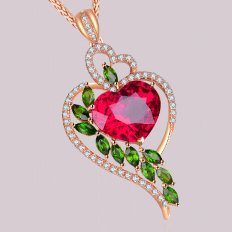 Fashion Women Ruby Peach Heart Necklace Luxury Wedding Jewelry Green Zircon Pendant Necklaces For Women Wedding Anniversary Gift