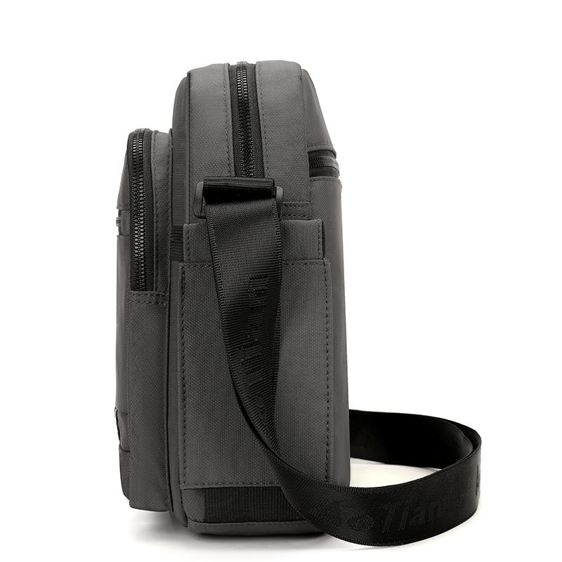 Herren Multifunktionale Outdoor Umhängetasche Mehrschichtige Crossbody Tasche