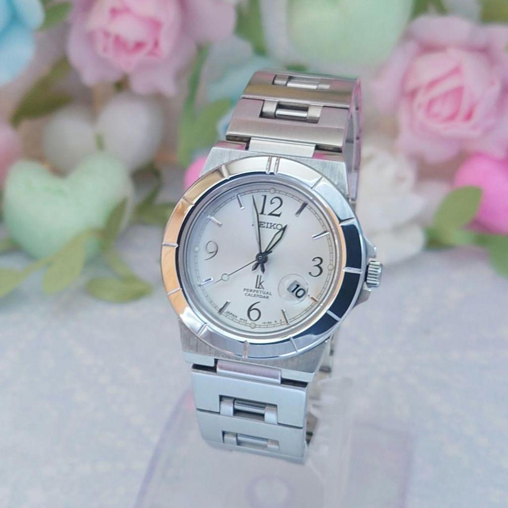 [USED] Price Reduced! SEIKO LUKIA Women's Watch 4F32 Silver