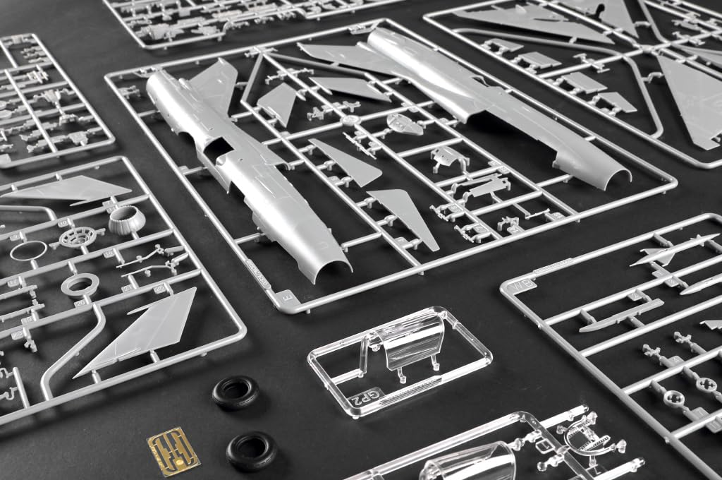 Trumpeter Scale Chinese Trainer Plastic Model Kit 02824 1/48 JJ-7 Two-seater