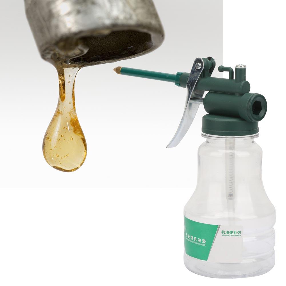 High Pressure Transparent Pump Oiler Spray Gun Long Beak Lubrication Oil Can Pot