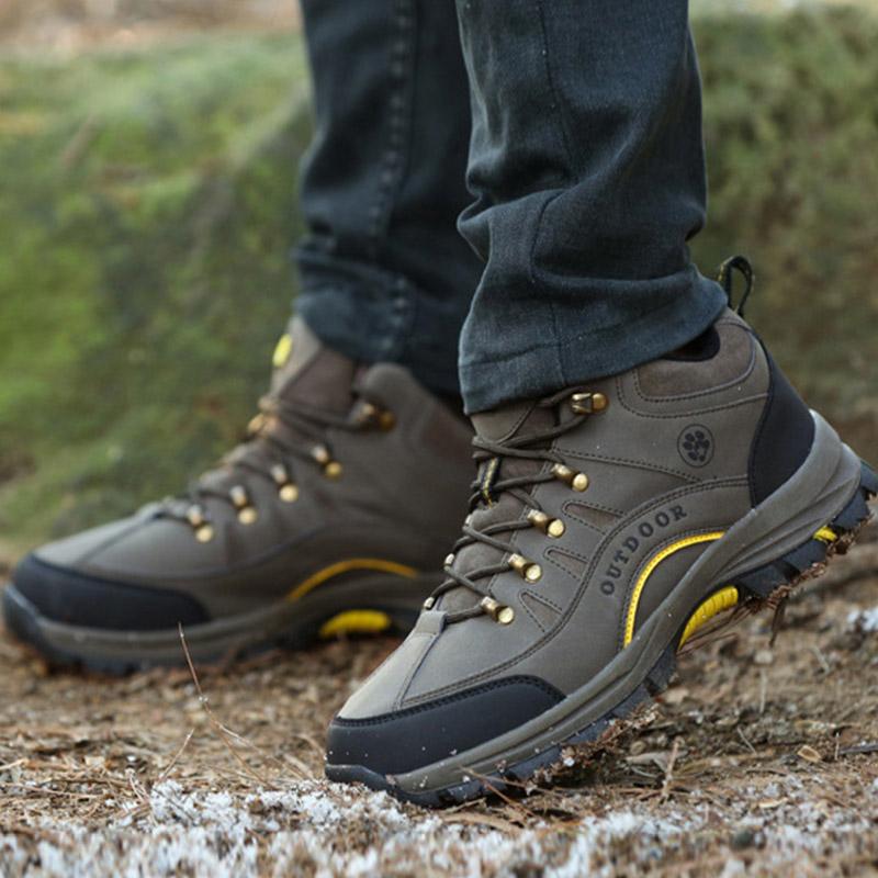 Fashion 2024 Boots Men Fashion Ankle Boots Men Comfortable Soft Men's Casual Shoes Thick Bottom Male Sneakers Warm Plush Shoes Footwear