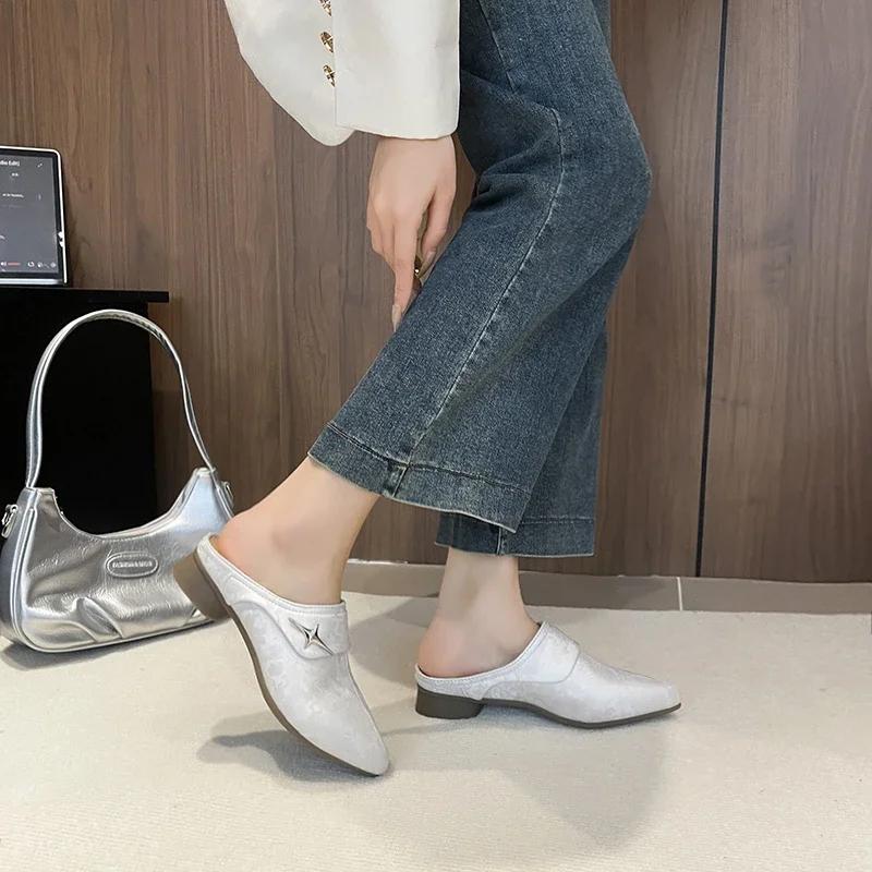 Vintage Shallow Bottom Single Shoe 2026 French Fashionable Autumn Buckle Square Head New Mary Shoe Women's Casual Shoe