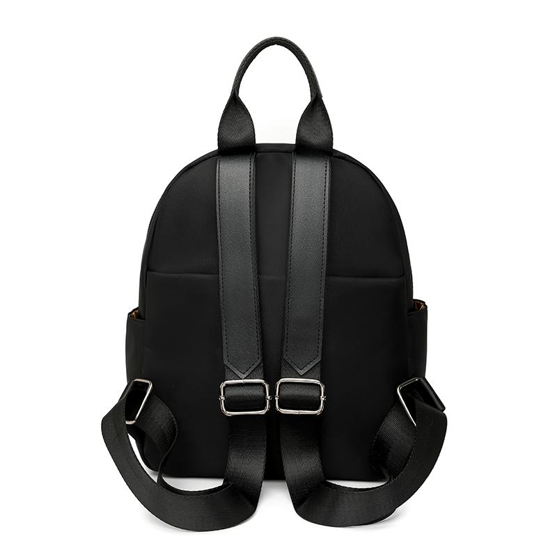 Women's Large Capacity Lightweight Waterproof Backpack Student Commuter Schoolbag