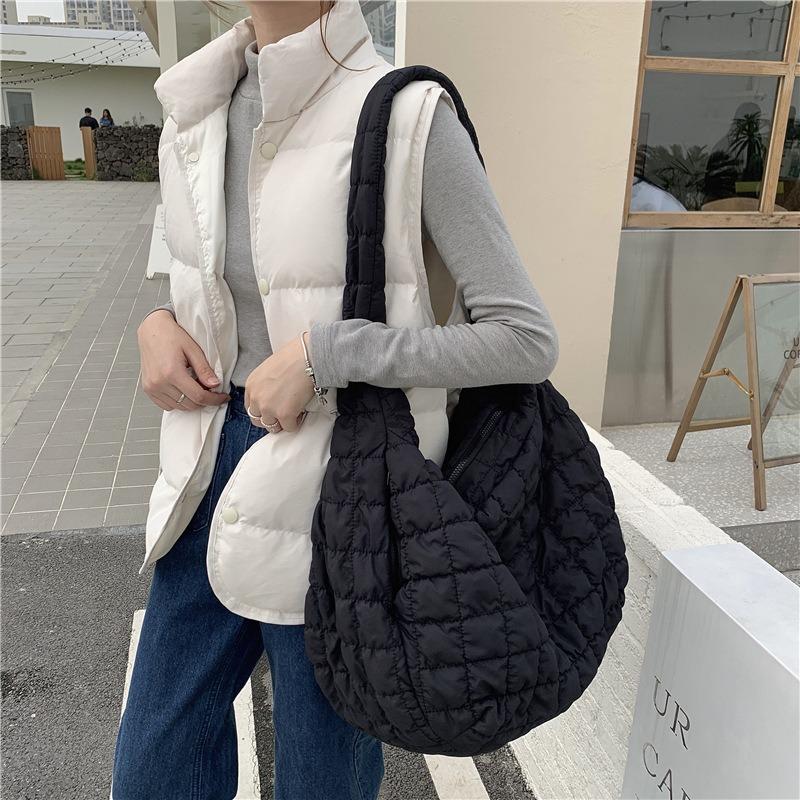 Cloud Bag Korean Version Niche Versatile Cloud Pleated Underarm Bag Casual Dumpling Bag Single Shoulder Crossbody Bag Women's Tote