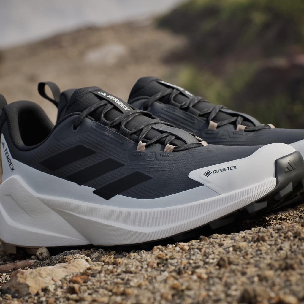 adidas Terre Trailmaker 2 GORE-TEX Hiking JR6576 Unisex Terrex Sports Shoes Chalk White / Core Black / Carbon
