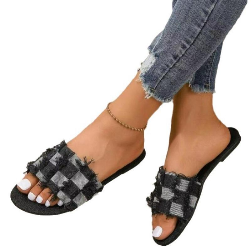 New Casual Square-shaped Flat Simple and Fashionable Women's Shoes and Slippers