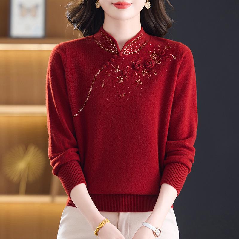 Mom's Stylish 100% Wool Winter Sweater - Elegant Chinese Design for Middle-Aged and Elderly Women