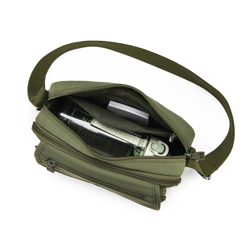 Kompaktní crossbody taška s více kapsami na zip pro muže a ženy