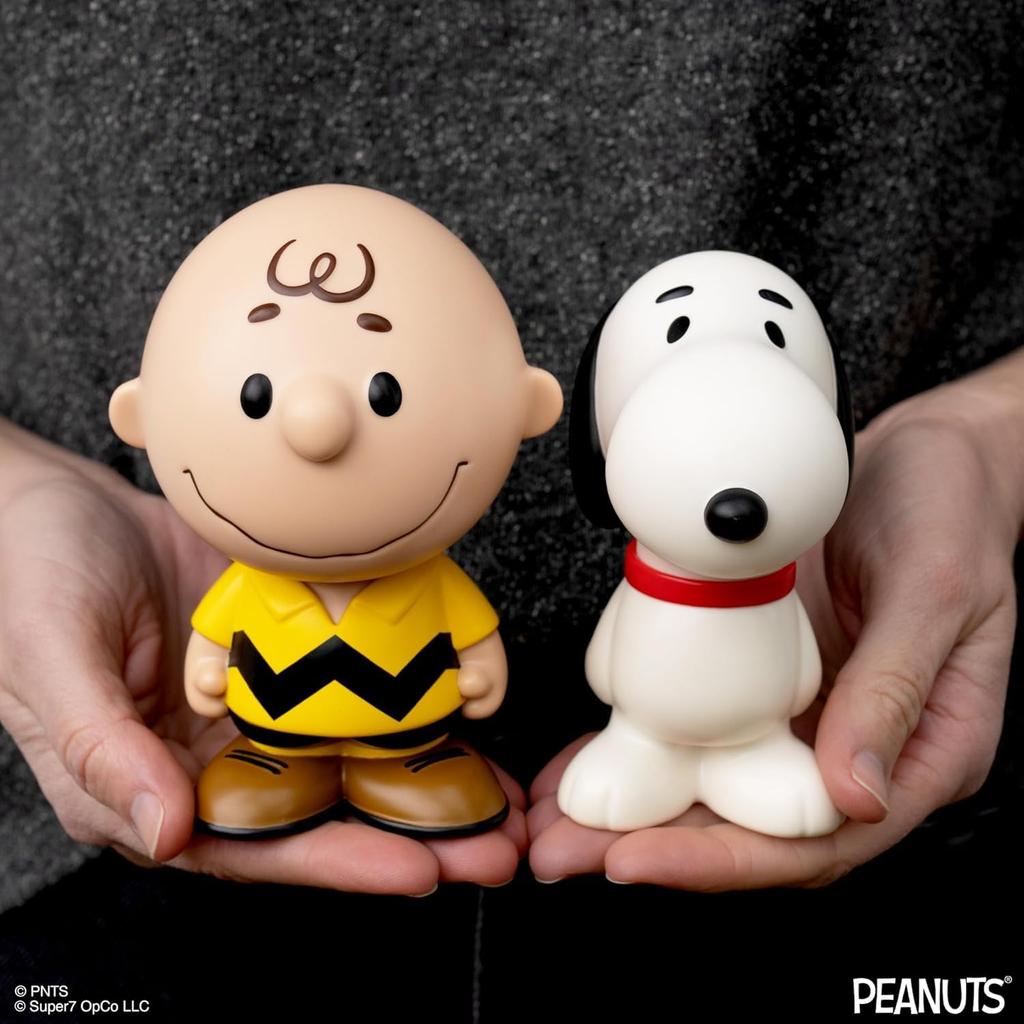 Super7 Peanuts Charlie Brown Vinyl Figure Peanuts Action Figure Classic Cartoon Fan Collectible Retro Toy Cartoon Model Collectible Display Figure