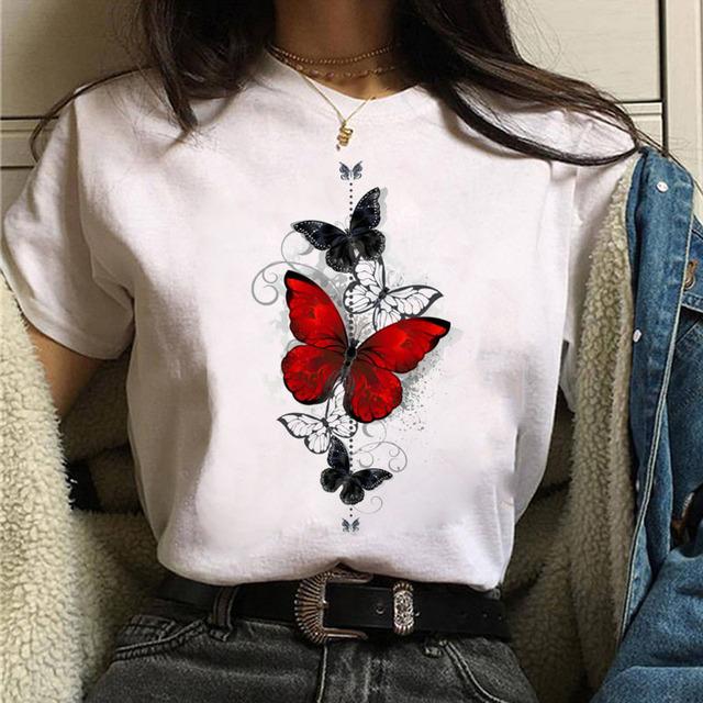 Women Tshirt Watercolor Butterfly Print Tshirt Summer Female Tops Casual Short Sleeve T-Shirts Harajuku Graphic Tee Cute T-Shirt