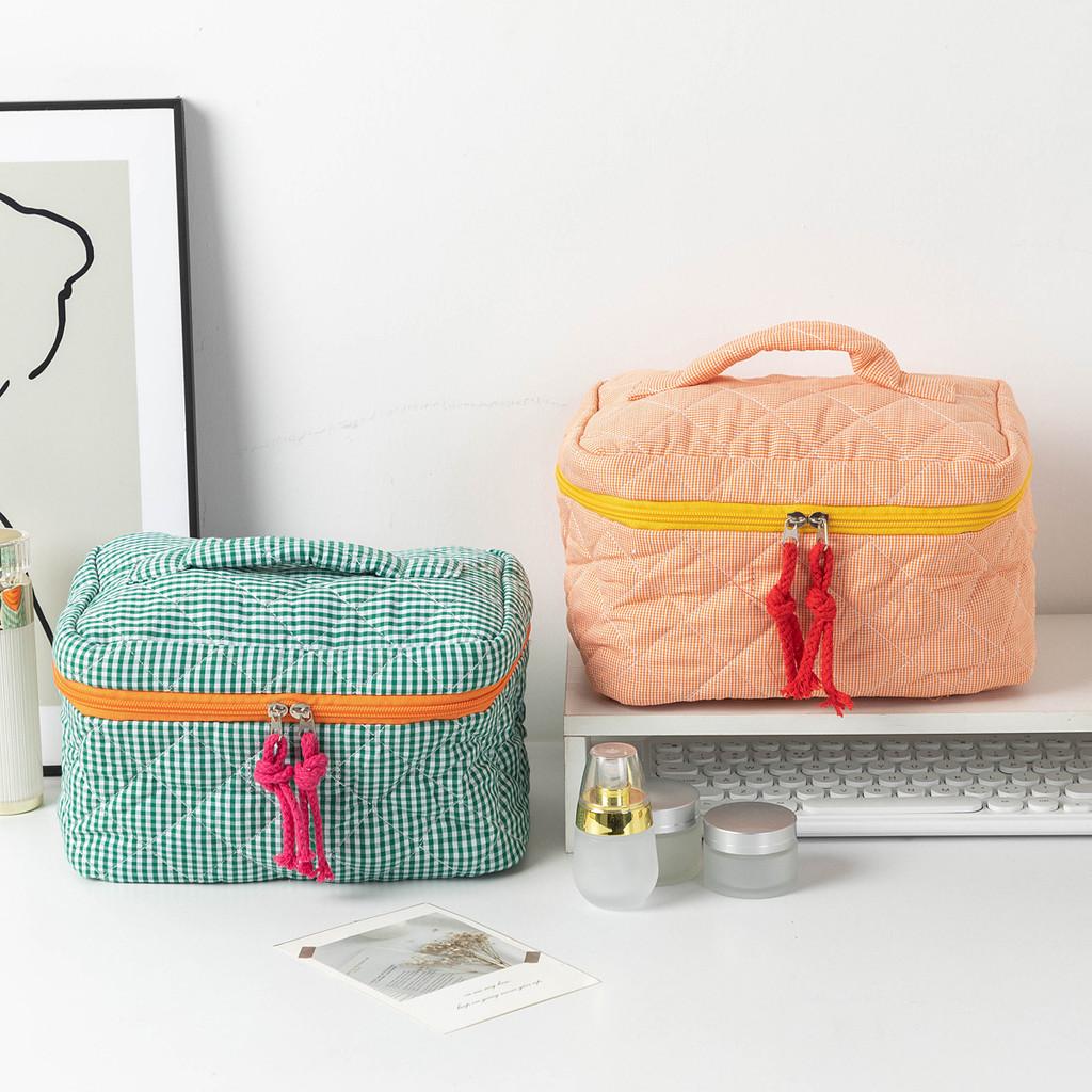 Trousse de Maquillage de Voyage Minimaliste Urbaine en Polyester avec Design Respirant Pour Femmes et Hommes
