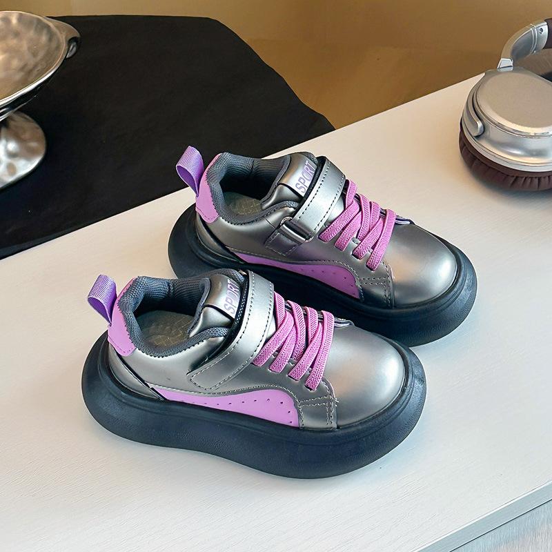 Stylish sneakers for children2026Spring and summer casual shoes for boys and girls in the back-to-school season, leather running shoes for girls