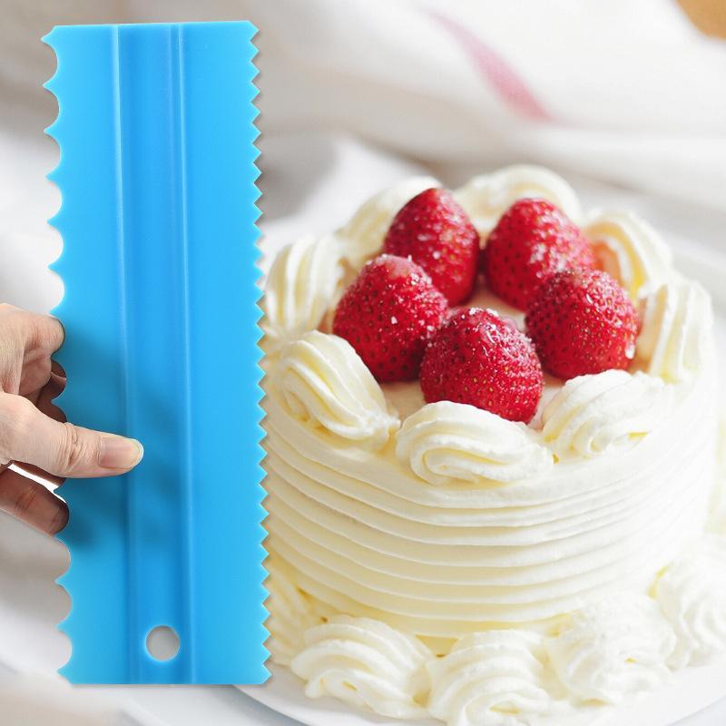 4PCS/Set Plastic Double Sided Tooth Cake Scraper Pattern Cream Scraper DIY Baking Tools Baking Accessories
