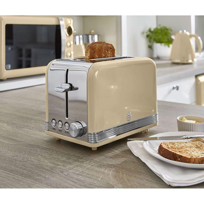 Retro Set Petit-Déjeuner Bouilloire 1,8L Sans fil, Grille-Pain 2 Larges Tranches SWAN STP7050CNEU 850W Crème 57942