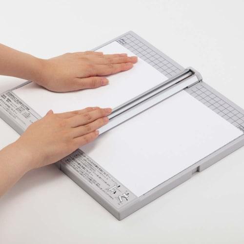 LIHIT LAB Compact Slide Cutter, A4 Landscape Compatible, 5-Sheet Straight Blade, 3-Sheet Perforation Blade, M40