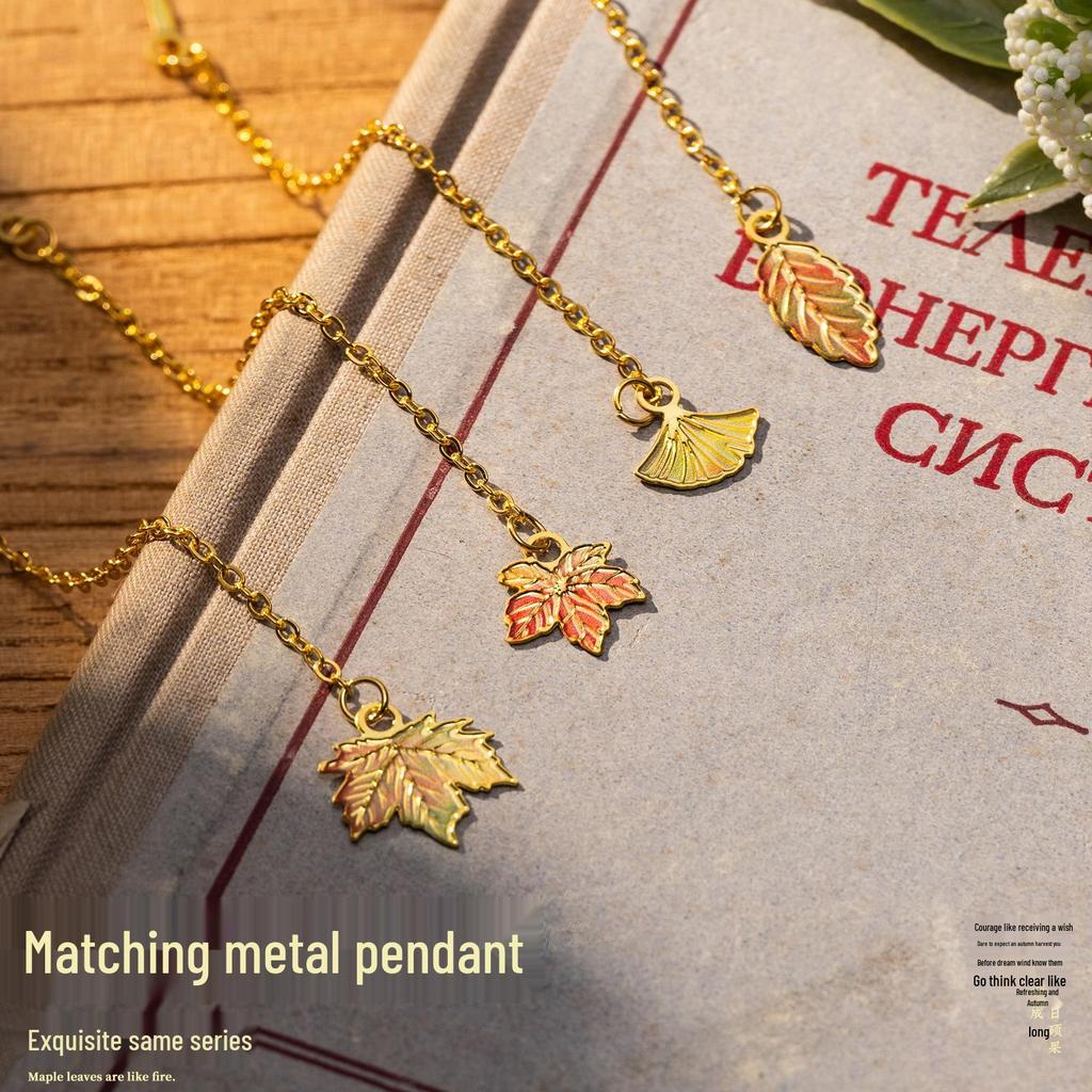 Teacher's Day Retro Leaf Metal Bookmark – High-Value, Creative Gift Box with Leaf Veins Design.
