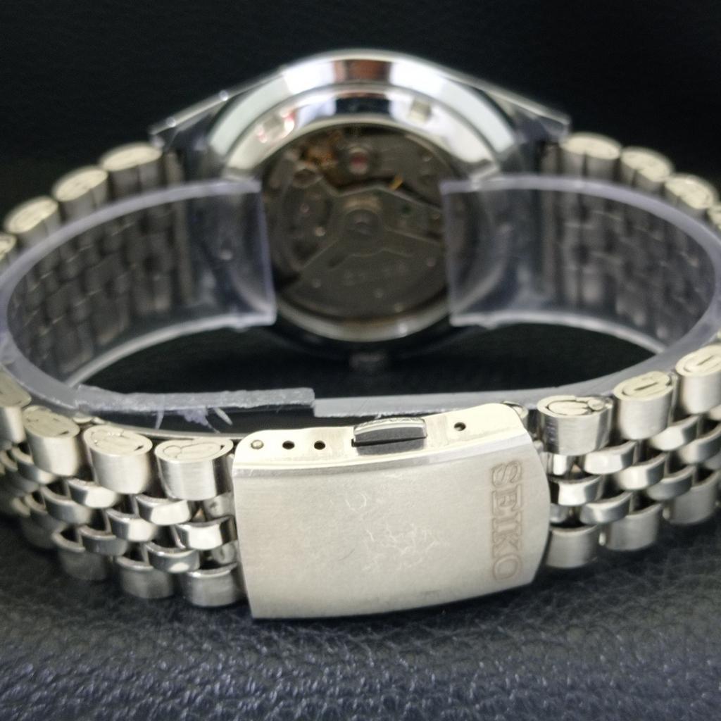 AUTOMATIC VINTAGE REFURBISHED SEIKO 5 6309A JAPAN MENS RED DIAL WATCH a440882-4