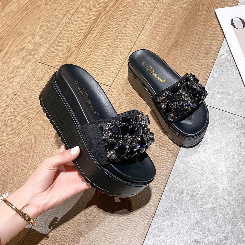 Strass flachsohlige coole Hausschuhe Damen Sommer Muffin dicksohlige Outdoor-Mode vielseitig rutschfest 2025 neu Strandurlaub