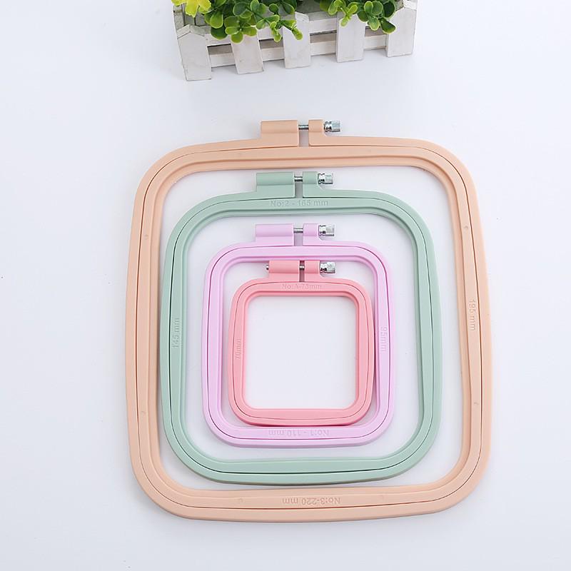 Set di Telaio per Ricamo Quadrato Off-White Colore Caramella ABS - Varie Misure