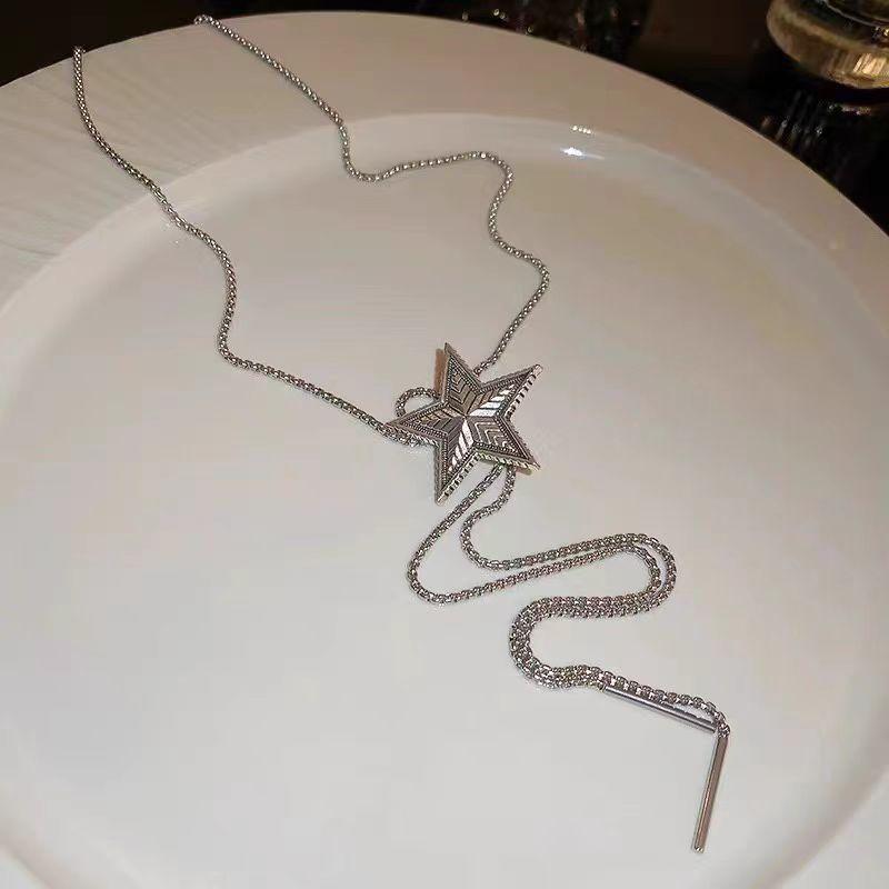 Sweet and cool wind star pull chain necklace female niche personality design sense premium versatile waist chain neck chain tide