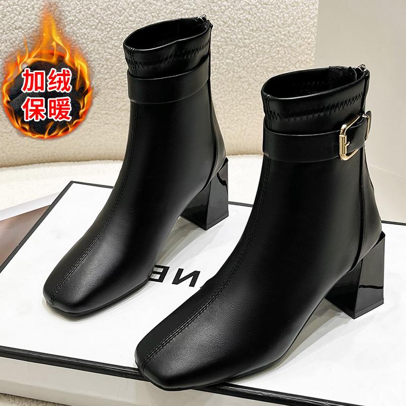 

2024 autumn and winter new Korean version of women s fashion boots solid color belt buckle cotton boots square head rear zipper thick heel high heel 42